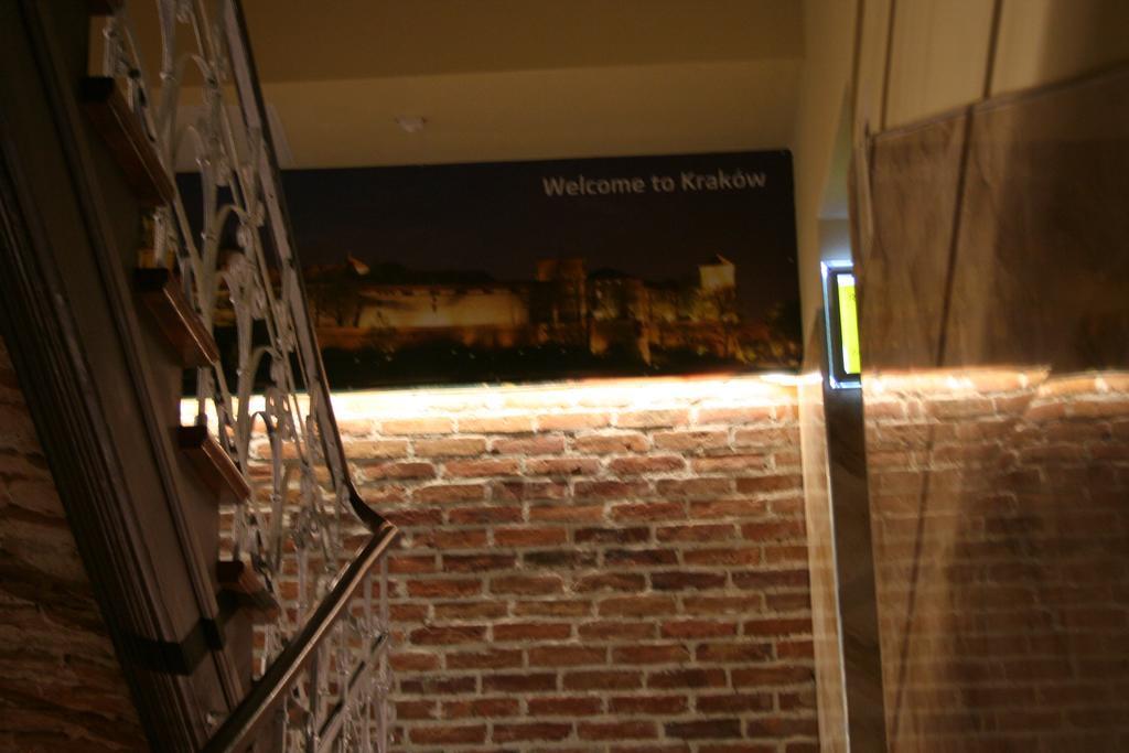 Honey Hostel Krakow Luaran gambar