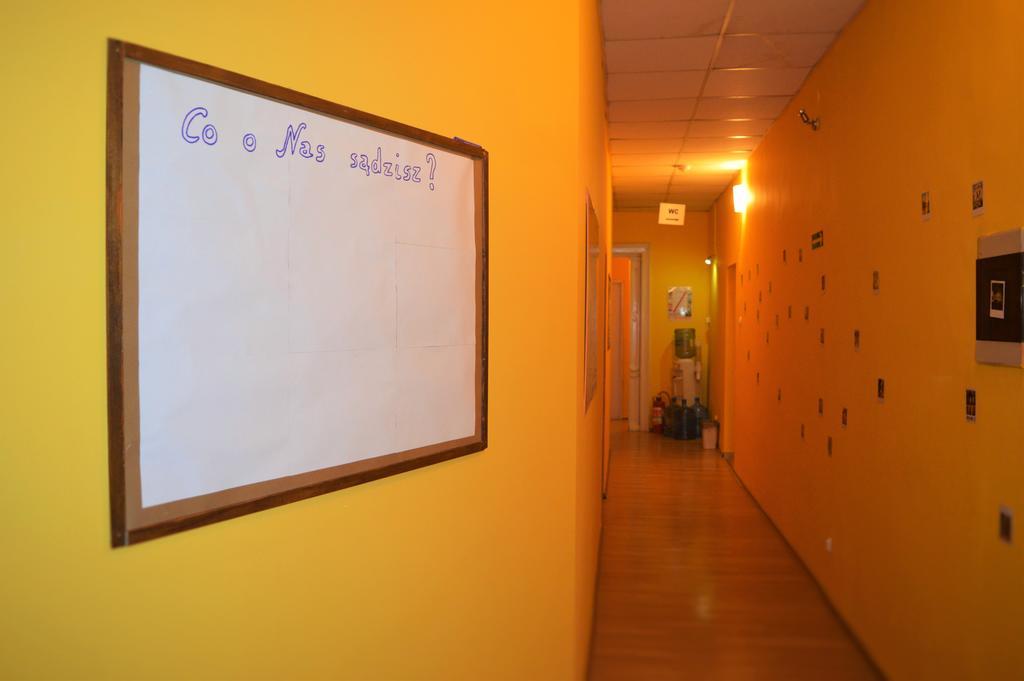 Honey Hostel Krakow Luaran gambar