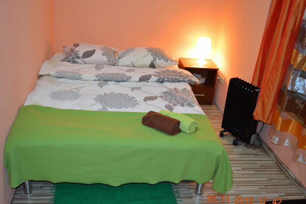 Honey Hostel Krakow Luaran gambar