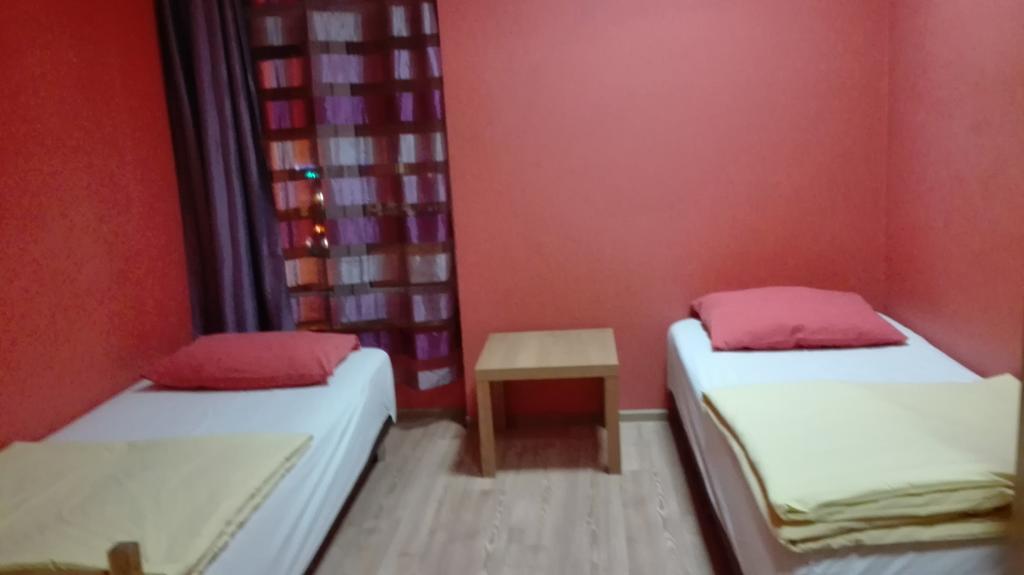 Honey Hostel Krakow Luaran gambar